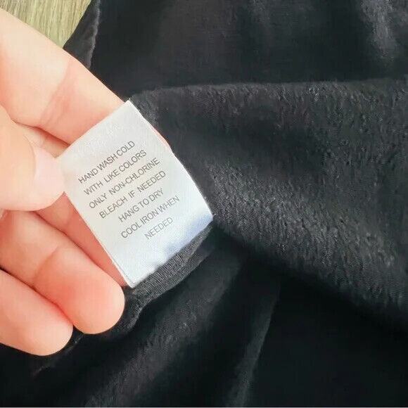 Daniel Rainn Women's Rayon Sleeveless Black Blouse, Size Small - Picture 4 of 7